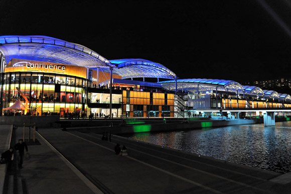 Lyon Confluence. Un pôle shopping et loisirs dernier cri