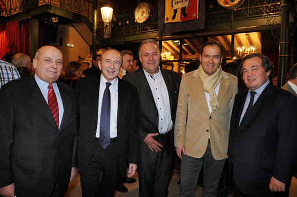 Jean Bellet, ancien président du SIRHA, Gérard Collomb, sénateur-maire de Lyon, Laurent Duc, président de l’UMIH Rhône, Pierre Chambon, vice-Président UMIH et Olivier Ginon, PDG de GL Events