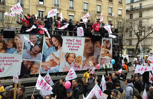 Manif pour tous. L’album photos des Lyonnais à Paris