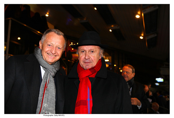 13. Jean-Michel Aulas, président de l’OL et son vice-président Serge Manoukian