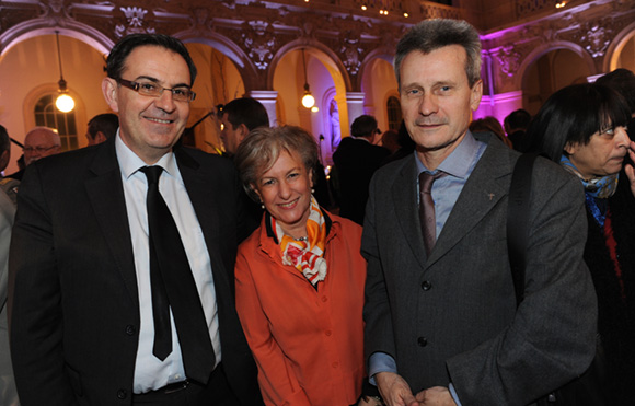 16. Davide Kimelfeld, vice-président du grand Lyon, Marie Guyot et le père Thierry Magnin, recteur de la faculté catholique de Lyon