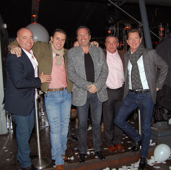 2. Laurent Meynial (ESF Courchevel), Philippe Blanco (World Street), Paulo (First), Thierry Monnery et Jean-Pierre Cabusel (Le Boudoir)