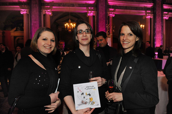 8. Anne-Sophie Gardille (Best Western Saphir), Emilie Masante et Chloé Berlioz (Campanile)