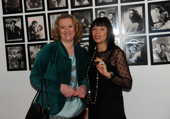 76. Séverine Maisonneuve (Maia) et Christine Meunier (Graphic Arts)