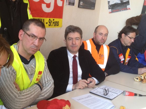 Mélenchon met une bonne gauche à Collomb