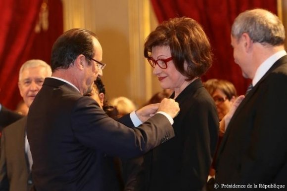 Légion d’Honneur. Claudia Stavisky décorée par François Hollande