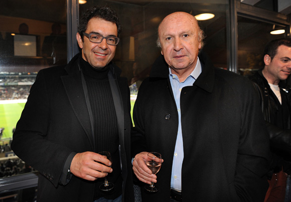 12. Olivier Cassan (April) et Serge Manoukian, vice-président de l’OL