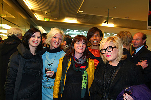 15. Perrine (Amsycom), Estelle (Tramwear), Cécile (Agence Ivanhoé), Sahara Tramwear et Marie (Beauty's) 