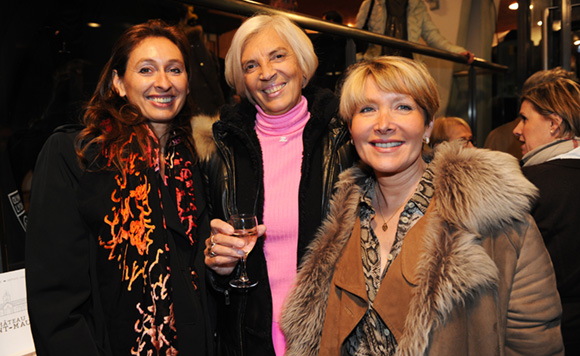 17. Nathalie Echinard, Anne Revillon et Frédérique Ory (Dermscan)
