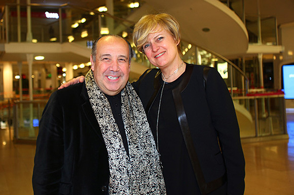 28. Le couturier Max Chaoul et Isabelle Gleize, directrice du Village des Créateurs