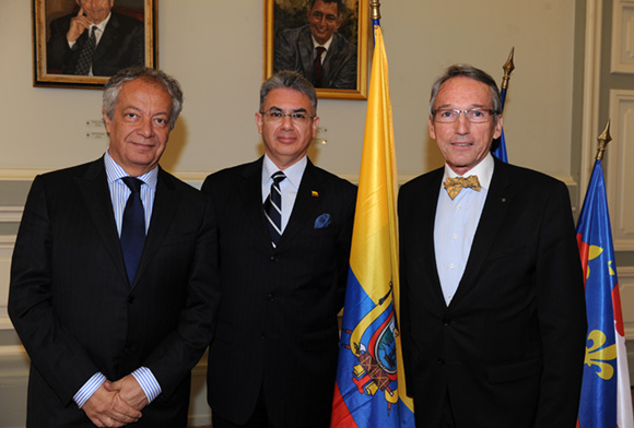 6. Philippe Grillot, président de la CCI de Lyon, SE Carlos A.Jativa, ambassadeur de l’Equateur et Bruno Dufour, consul honoraire de l’Equateur