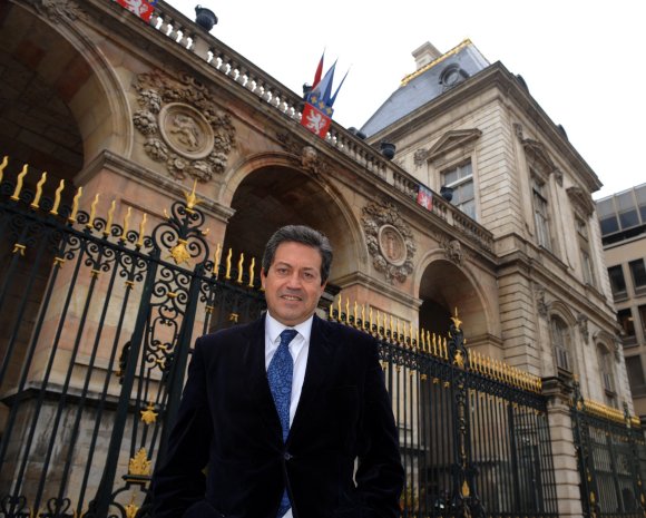 Georges Fenech. «  Je n’ai pas besoin de montrer mes quartiers de lyonnitude »