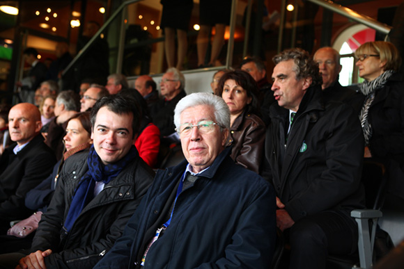 19. Maître André Soulier devant Dominique Rocheteau