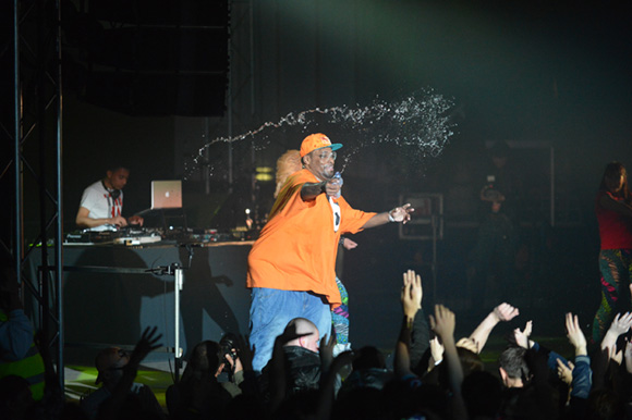 24. Big Ali à l’eau