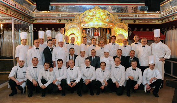 79. Vincent, François, Gilles Christophe et l’équipe Paul Bocuse