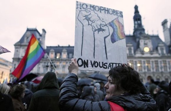 400 manifestants mobilisés contre l’homophobie à Lyon