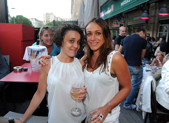 1. Soumya (Charlott’ Lingerie) et Aurélie (City One)