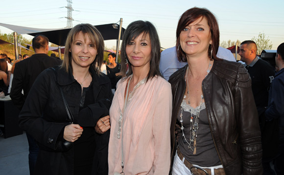 13. Isabelle, Cathy et Corinne