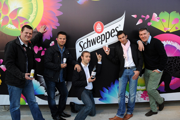 23. Julien, Damien, Jérôme, David (Schweppes) et Nico (Lyon People)