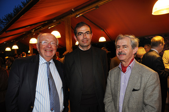 23. Dominique Nouvellet, le sculpteur Damien Colcombert et Jean-Paul Louvet