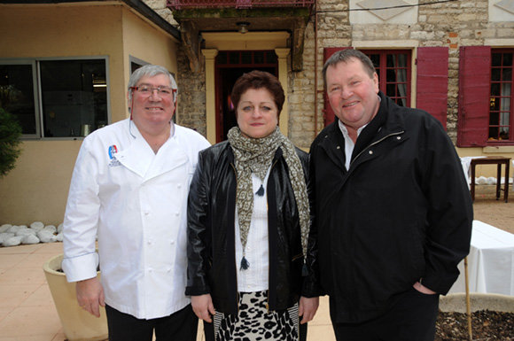 29. Michel Cruz, Yvette et son époux Jean-Marc Vauraz (Volailler de St Georges de Reneins)