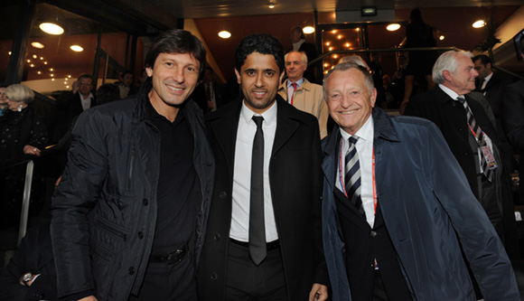 29. Leonardo, directeur sportif du PSG, Nasser Al-Khelafi, président du PSG et Jean-Michel Aulas, président de l’OL