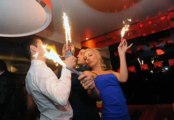 41. Les filles mettent le feu ...