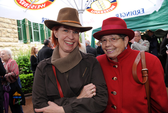 16. Christine Seebode et Constance Bethoux