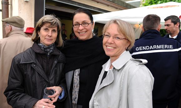 21. Claudia Bastien (Consulat d’Allemagne), Sandra Schaudt et Doris Cauquil (APEG)