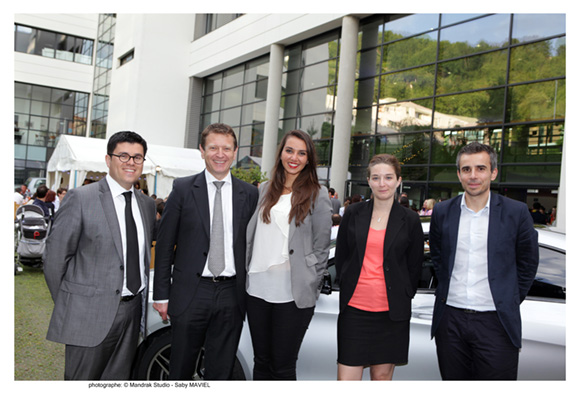 25. Frédéric, Alain Scappatticci (Idrac), Dorine, Nathalie et Adrien (Mercedez-Benz Lyon) 