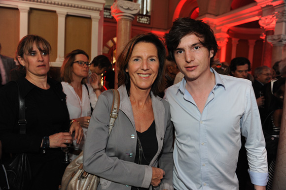 55. Jacqueline Ginon et son fils Marc-Antoine 