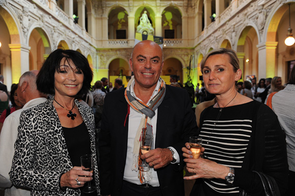 9. Michelle Stortz, Eric Mazoyer (Mairie de Limonest) et l’artiste peintre Bénédicte Seguin-Ducroux