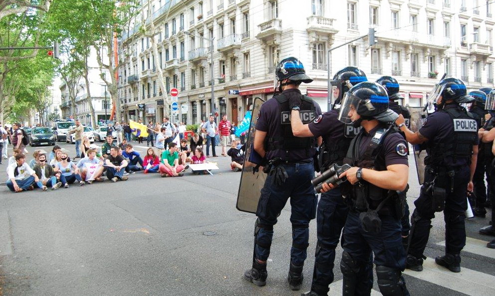 Manif pour tous. Quand Carenco se couvre de ridicule