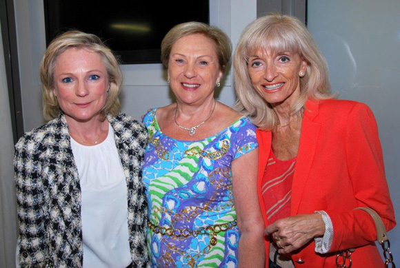 36. Nathalie Malher, Marie Briet et Marie-Annick Berube (Boutique Dior)