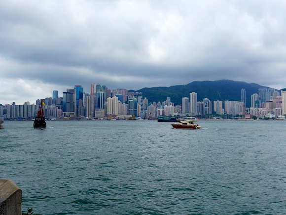 70. La baie de Hong-Kong