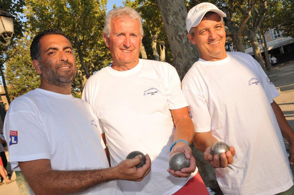 16. Michel Djordjalian, Claude Echinard et Kader Badacho