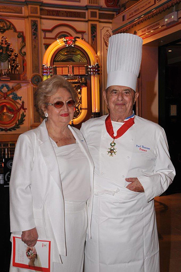 2. Colette Sibilia et Paul Bocuse