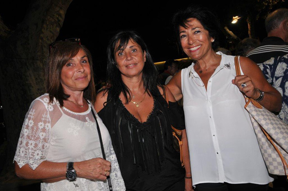 32. Nadine, Sylvie et Monique