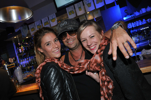 6. Jennifer, Cédric (Café du Marché) et Karine (Fond Rose)