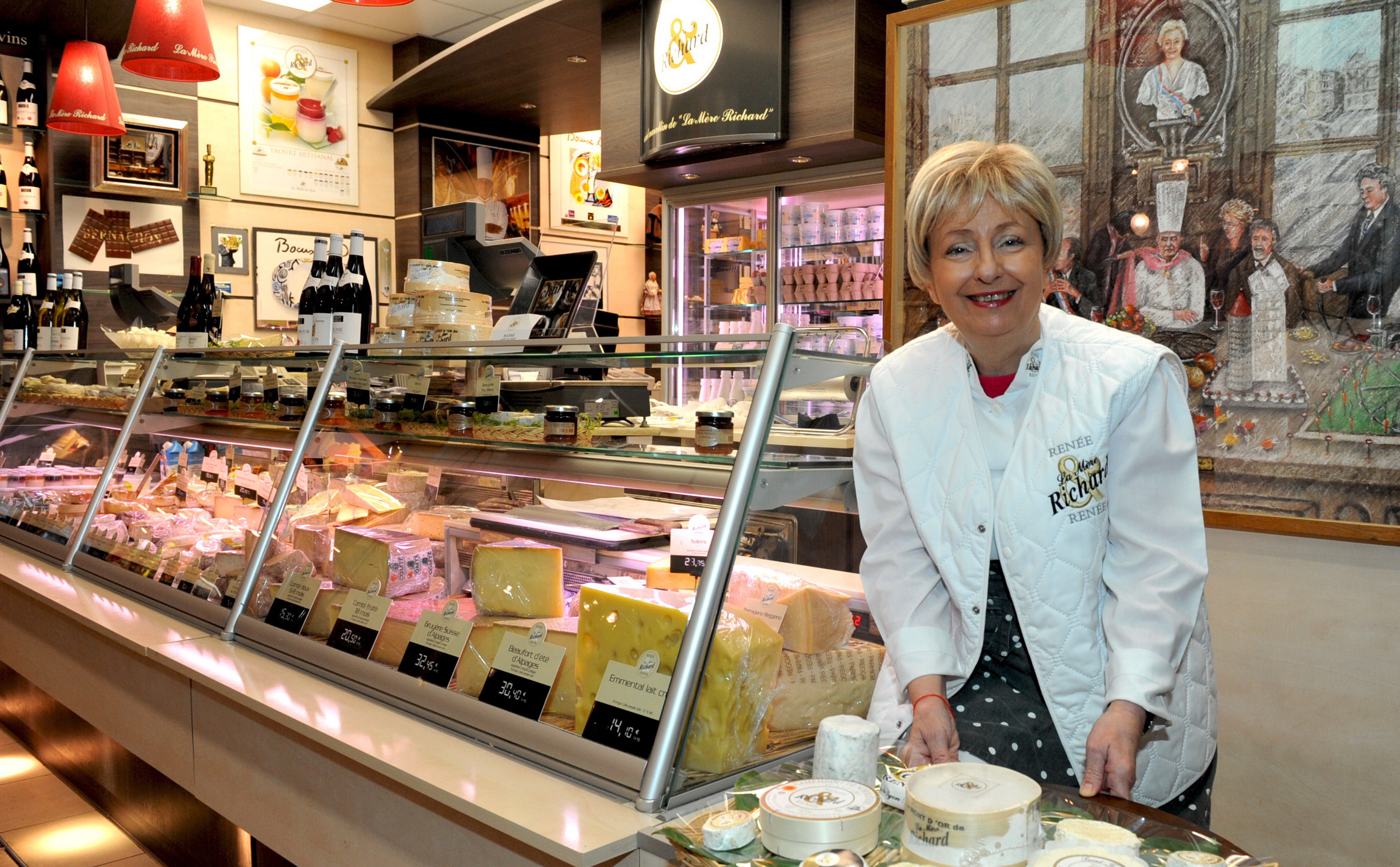 Le plein de gourmandises aux Halles de Lyon – Paul Bocuse