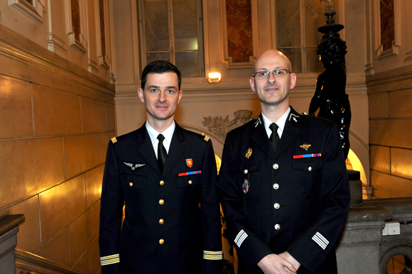 12. Le colonel Etienne Gourdain et le colonel Xavier Guimard