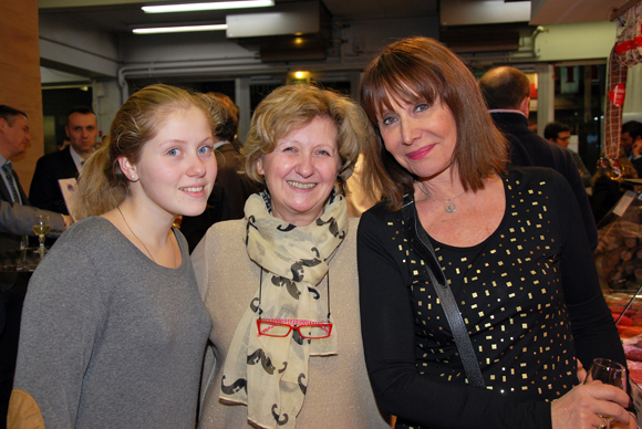 13. Léa et Florence Perier (Café du peintre), Françoise Petit (Lyon People)