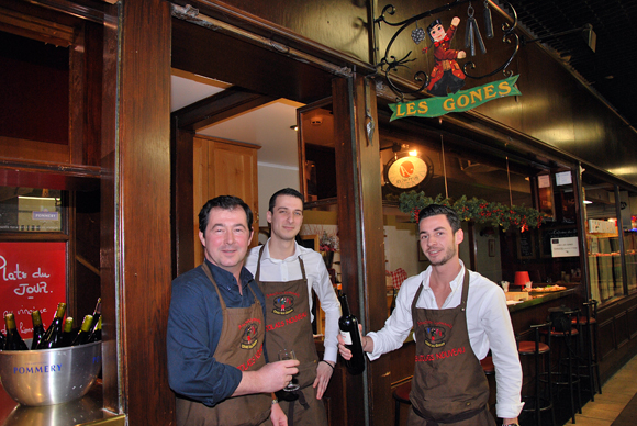 1. Ivan, Guillaume et Philippe (Chez les Gones)