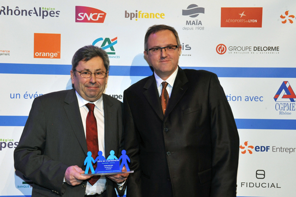 33. Trophée de la TPE de l’année remis par Jean-Marc Jaumouillé (Fiducial) à André Coquard (Ets André Coquard)