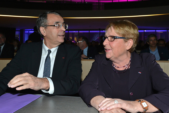 7. Jean Jack Queyranne, président du Conseil régional et Sybille Descloseaux, présidente du Conseil économique, social et environnemental RA