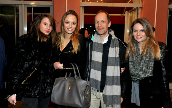 25. Audrey Vignoles (Repérage Shopping), Agathe Teyssiere (VIP Model), le père David Grea (Eglise Confluence sainte Blandine) et Morgane Moiroud (Rodier)