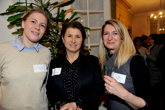 27. Virginie Dolle (Raid Amazones), Michelle Philippon, et Raphaëlle Robert (Raid Amazones)