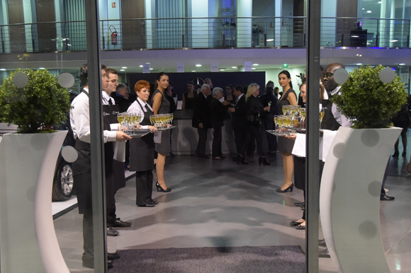 2. Bienvenue chez Mercedes-Benz