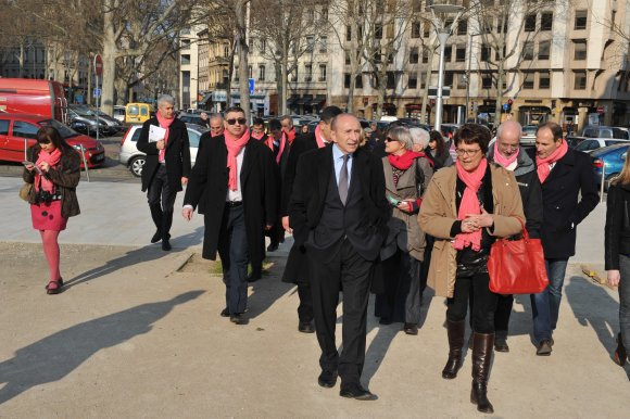 25. La balade se poursuit vers la place Bahadourian