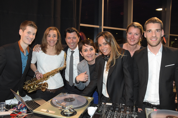 4. Bastien Brison, Emilie, Laurent Bernardeau (Marketing Mercedes-Benz & smart Lyon), Christelle Cimetière (EMC), Patricia, Mathilde Billon (EMC) et Maxime Vielmont (Mercedes-Benz & smart Lyon)